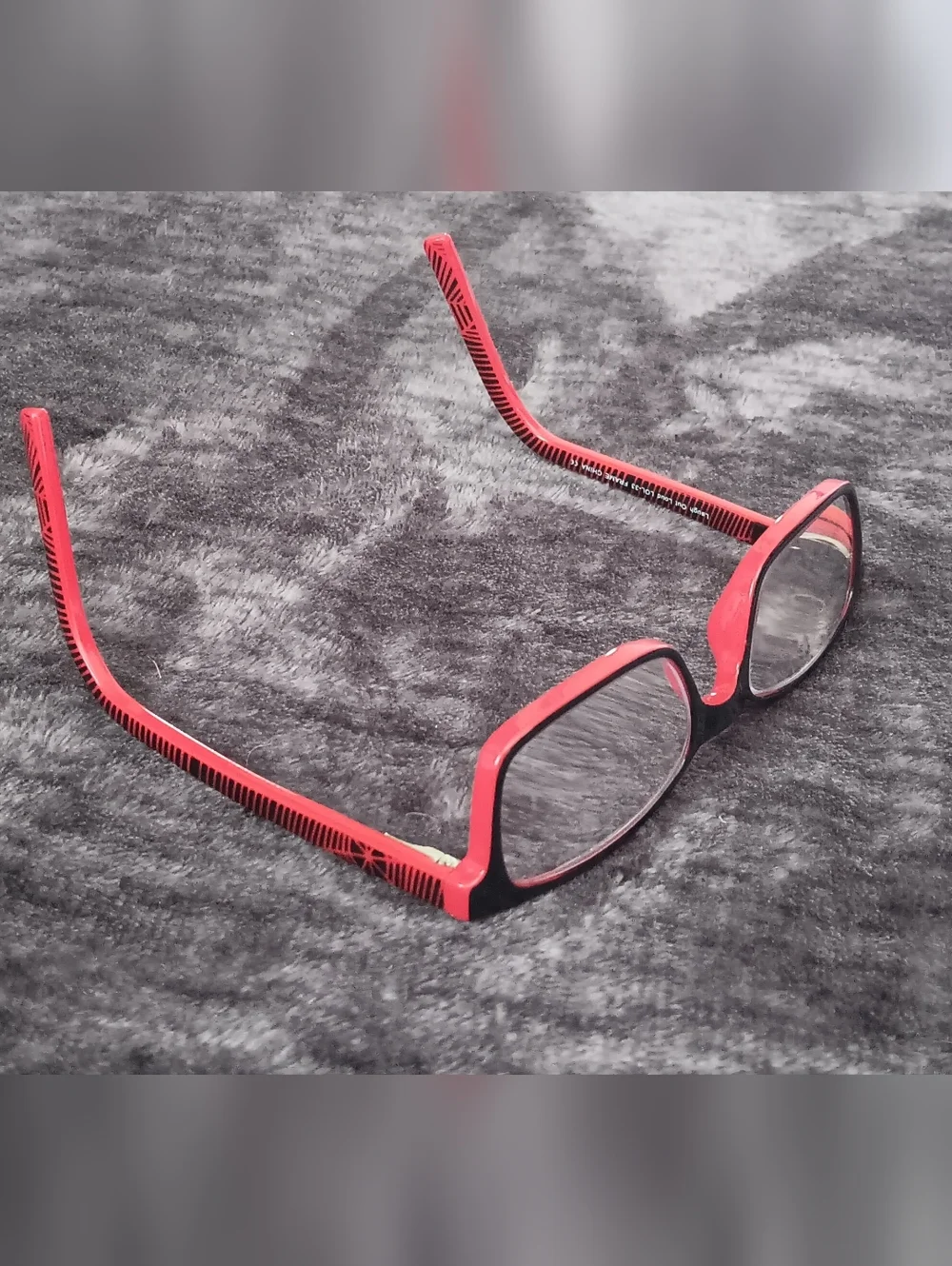 LOL- Black/Red Geometric Pattern Rectangular Kids Eyeglass Frames 46-16-125